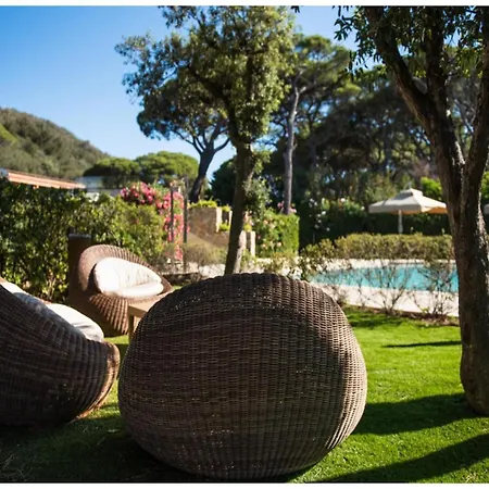 With Shared Pool Near The Lägenhet Castiglione della Pescaia